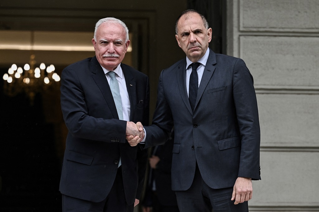 جانب من اللقاء (أ ف ب)