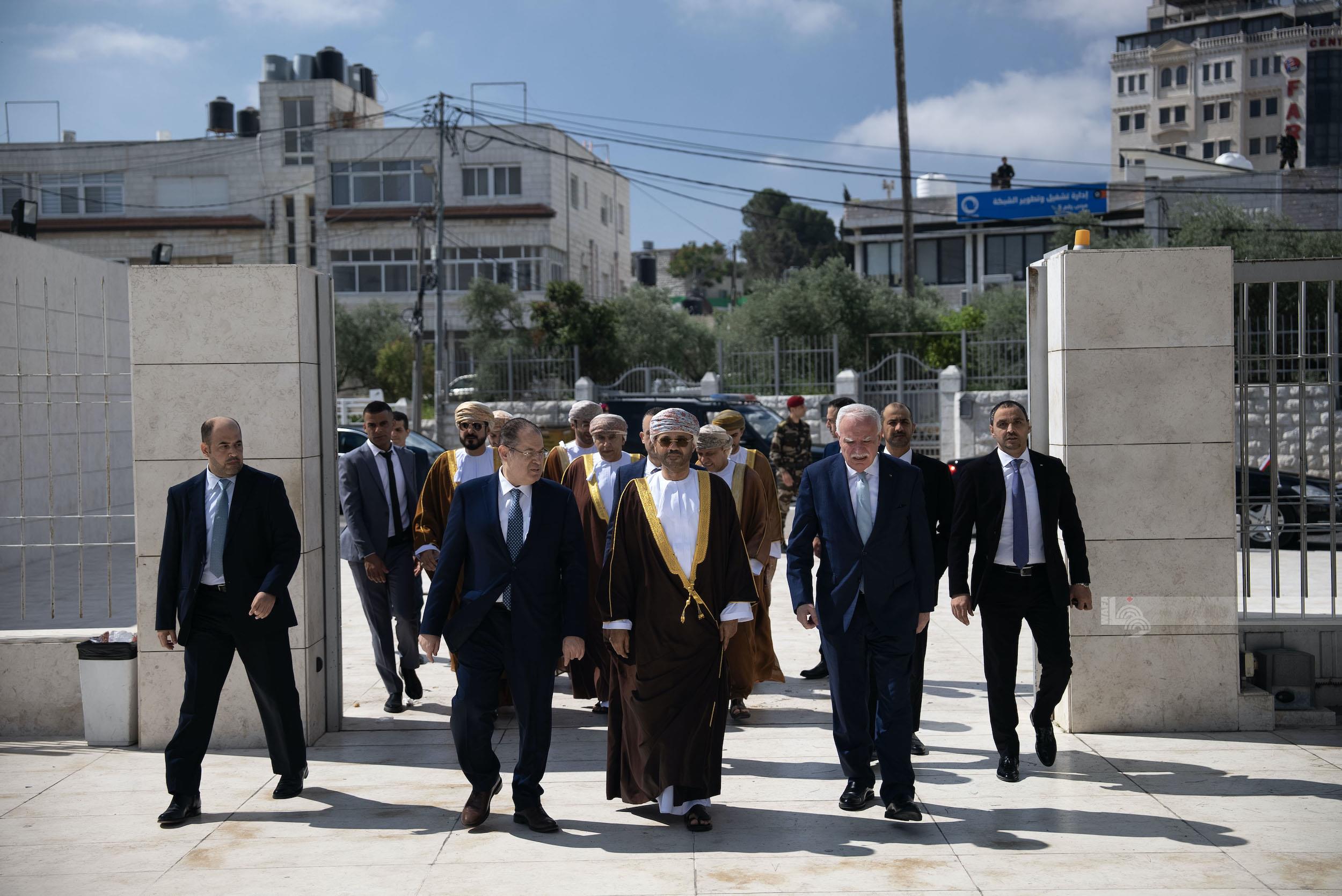  وزير خارجية سلطنة عمان بدر بن حمد بن حمود البوسعيدي يصل فلسطين (تصوير: عفيف عميرة/ وفا)