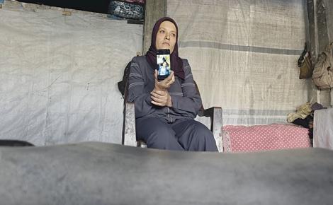 عائلة الهمص تنتظر عودة ابنها المفقود في خان يونس 